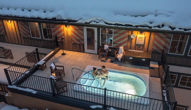 Rooftop Hot Tub, Walk to Gondola, LH306