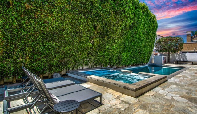 Rooftop Ocean Views/2min Walk To Beach/Private Pool