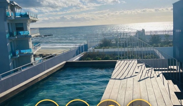 Rooftop pool, sea view terrace, direct beach access