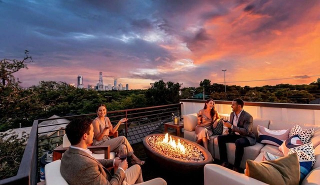 Rooftop Sauna Firepit Heated Pool Games 1GB