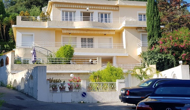 Rooftop villa/Sea view/Solarium/Private garden/Secure for children