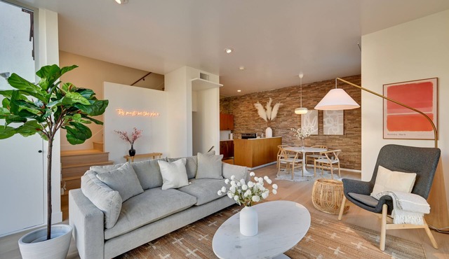Rooftop w/Views: Modern Little Italy Townhome