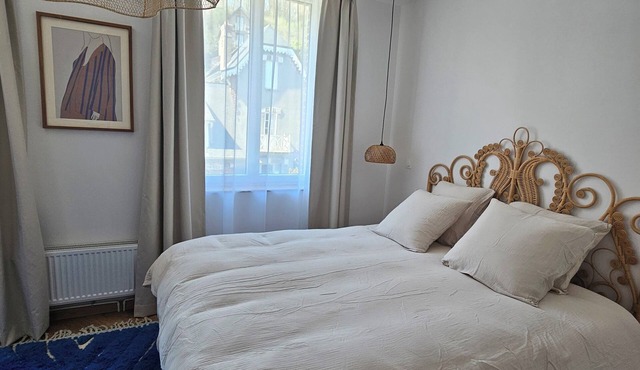 Room 102 at Villa du Clos Normand, 7 minutes' walk from the sea!