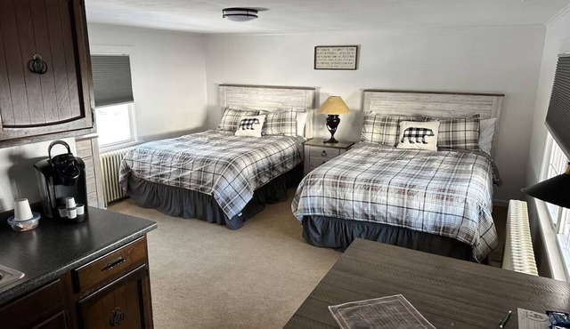 Room 106 two queen beds