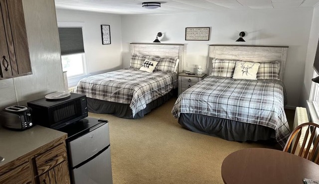 Room 110 two queen beds