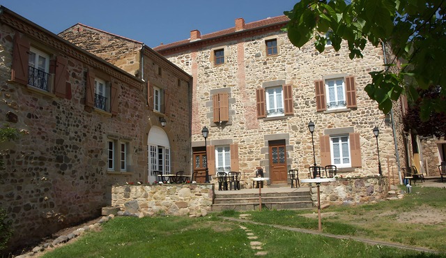 Room 2 with Shared Terrace and Garden