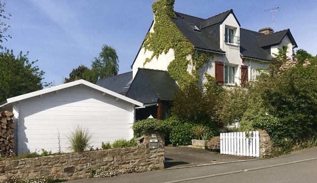 Room 200 meters from the Gulf of Morbihan