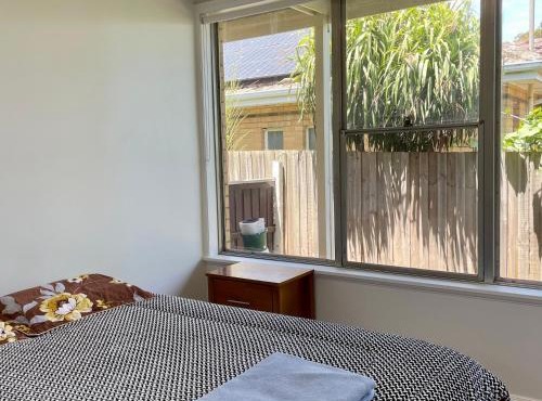 Room #3, 12km to Melb CBD, 20mins to Melb Airport, Parking Onsite