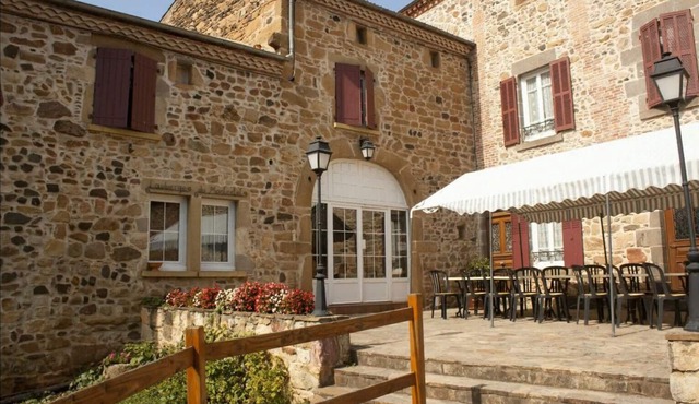 Room 3 with Shared Terrace