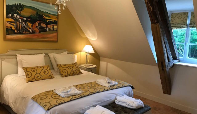 Room 8 king size double room with ensuite