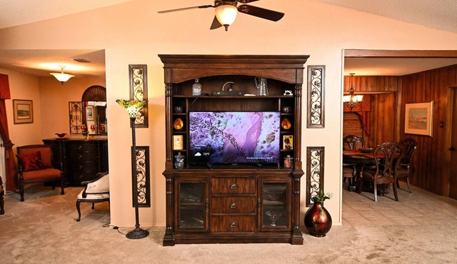 Room-comfortable Luxury, Superior Qualit