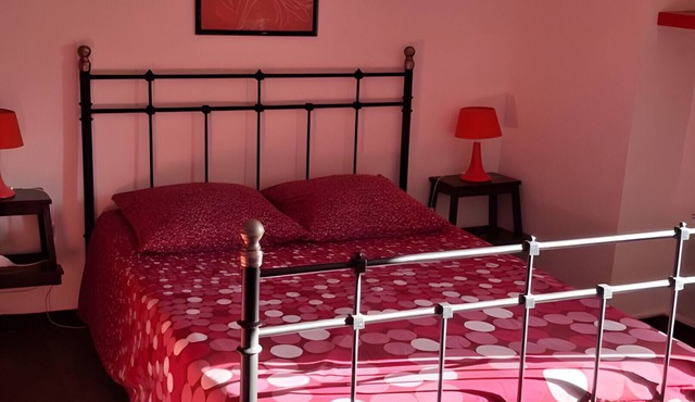 Room 'Coquelicot' with Mountain View, Shared Terrace and Wi-Fi