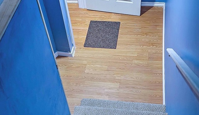 Room-cosy Basement Apartment