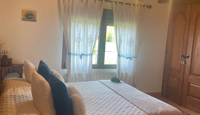 Room 'Doble Jazmín' with Mountain View, Shared Terrace and Wi-Fi