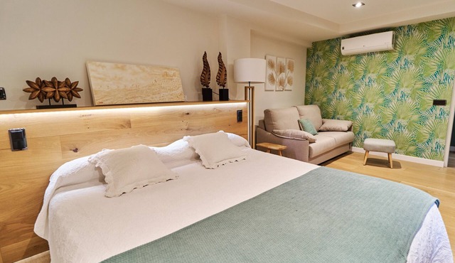 Room 'Doble Superior - Los Gigantes' with Shared Pool, Wi-Fi and Air Conditioning