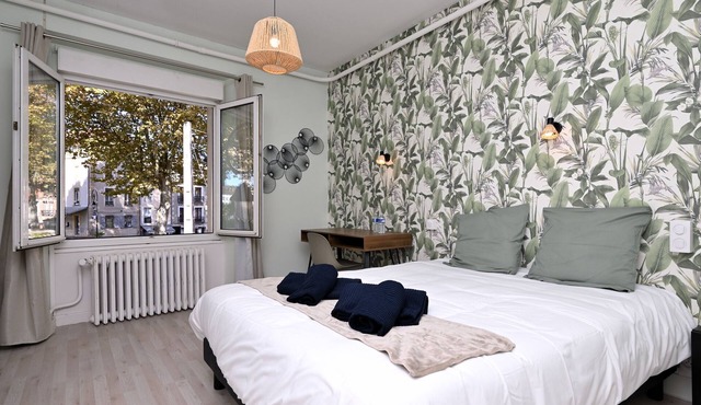 Room 'Double Room' with Shared Terrace, Wi-Fi and Air Conditioning