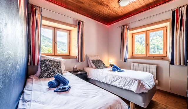 Room 'Elisthur Chambre N°1' with Mountain View, Shared Terrace and Wi-Fi