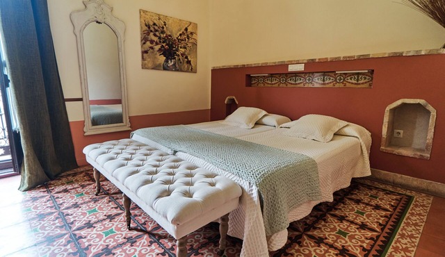 Room 'Familiar - La Despensa' with Shared Pool, Wi-Fi and Air Conditioning