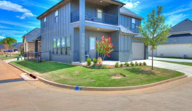 Room for everyone, 4 Bedroom 2.5 Bathroom