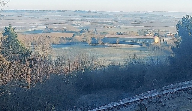 Room for rent in charming Lauragais village.