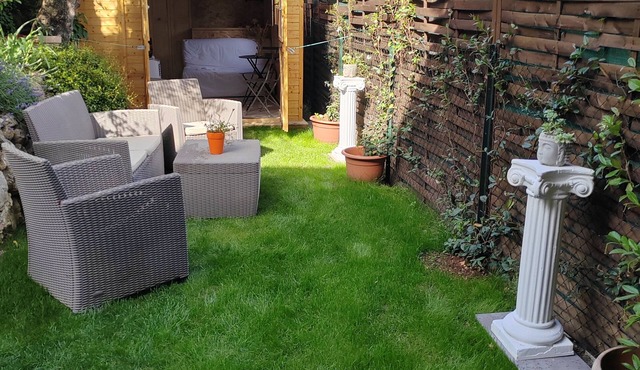 Room for rent in a detached chalet in a private home