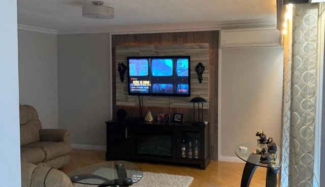 Room for renting inside house - without breakfast provided