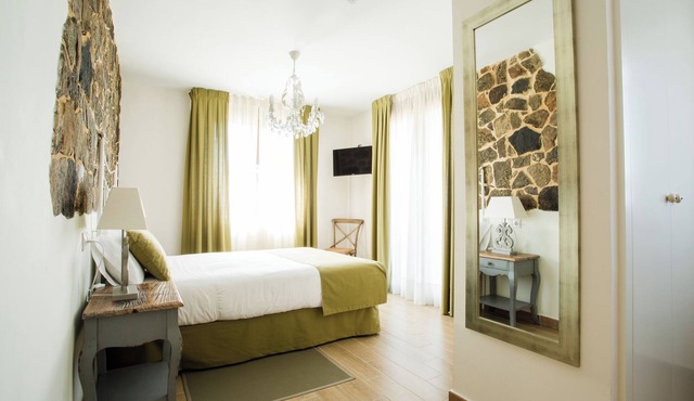 Room 'Habitación Doble Superior' with Mountain View, Private Garden and Wi-Fi