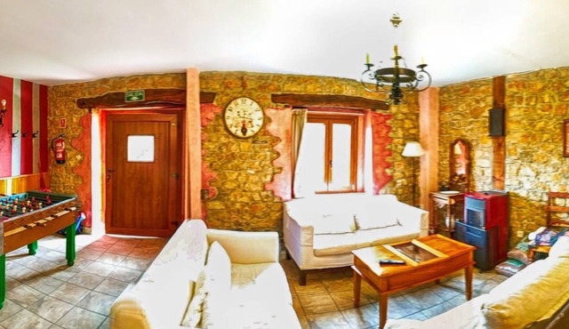 Room 'Habitación Doble' with Mountain View, Shared Garden and Wi-Fi