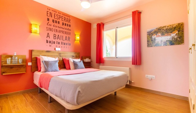 Room in a rural house surrounded by nature, in the mountains of the Costa Blanca