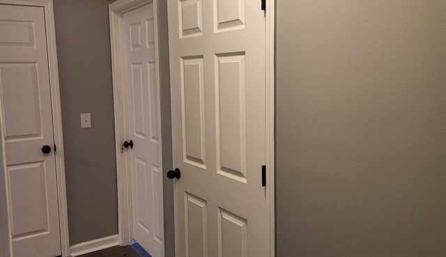 Room in Panola, in a quite a partment