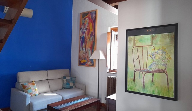 Room 'La Camara' with Shared Pool, Wi-Fi and Air Conditioning