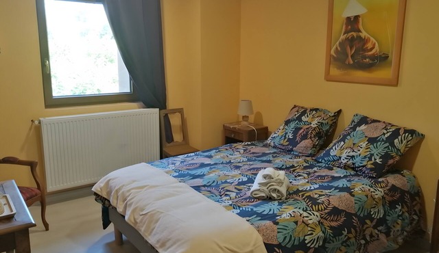 Room 'La Mirabelle' with Shared Terrace, Wi-Fi and Air Conditioning