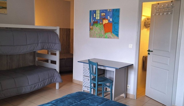 Room 'Le Meslay N°3 - Room for 5 People' with Shared Terrace, Shared Garden and Wi-Fi