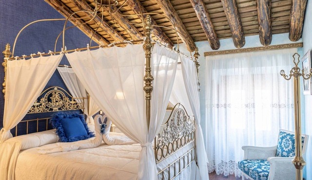 Room 'Leonor' with Shared Pool, Shared Terrace and Wi-Fi