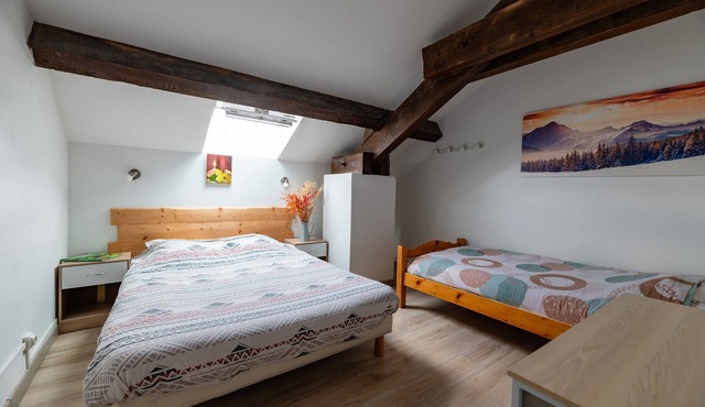 Room 'Les Carlines 4' with Mountain View, Shared Terrace and Wi-Fi