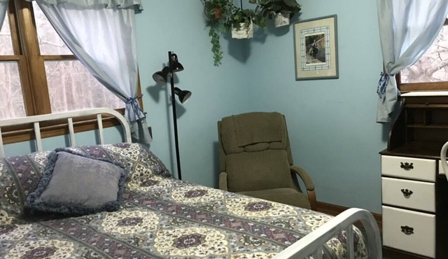 Room on Organic Family Farm Twenty Minutes From Chapel Hill