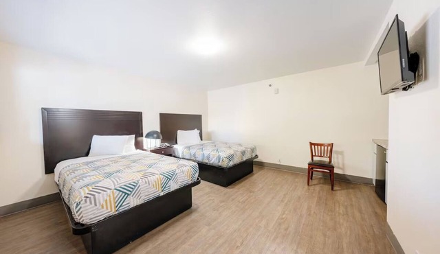 Room Perfect for Budget-Conscious Travelers in Portland