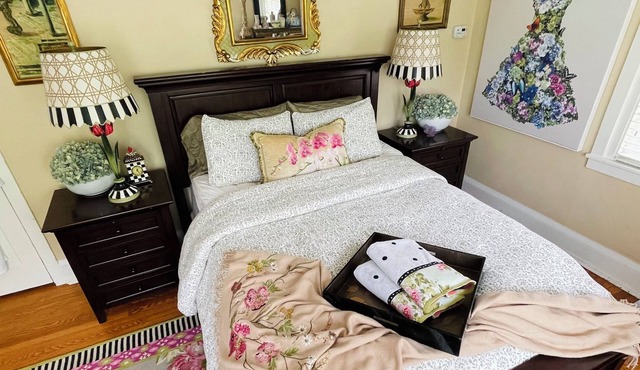 Room rental in “cottage like” home