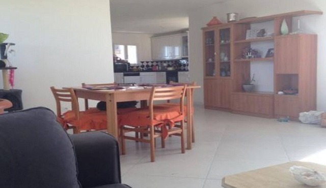 Room rental in house for vacation or work