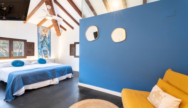 Room 'Rocío' with Mountain View, Wi-Fi and Air Conditioning