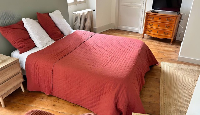 Room "Room 6" with Shared Terrace, Communal Garden and Wi-Fi