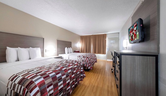 Room w/2 Full Beds Near Monticello Wine Trail – Relaxing Vineyard Stay