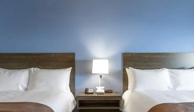 Room w/Kitchenette Perfect for Adventure Near Lake Tahoe