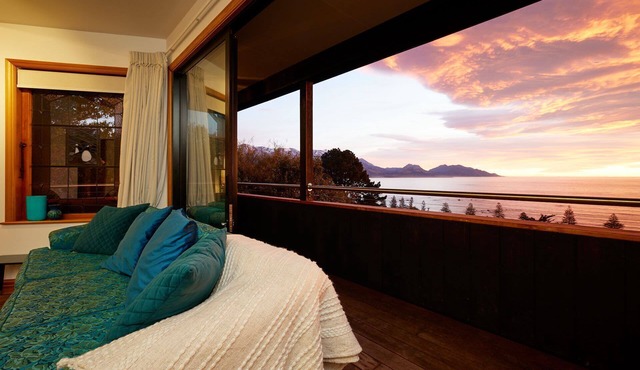 Room With a View - The Gallery - panoramic sea and mountain views