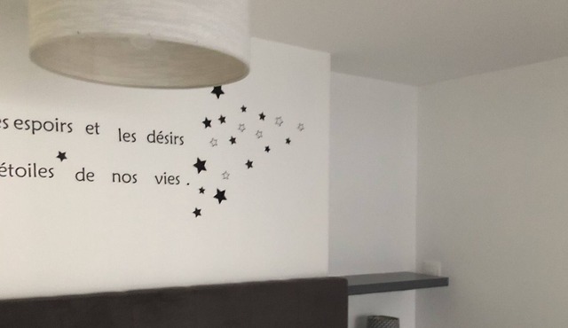 Room with private bathroom in a quiet area