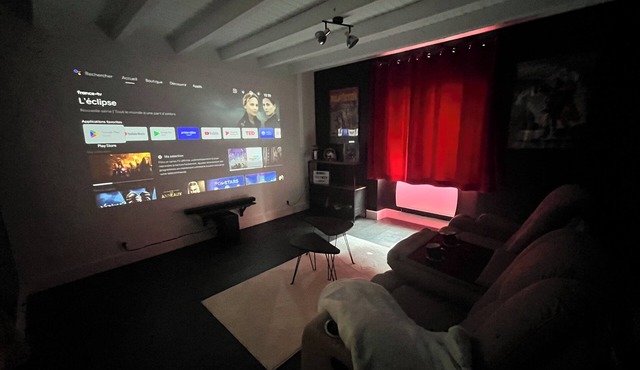 Room with private spa and cinema room