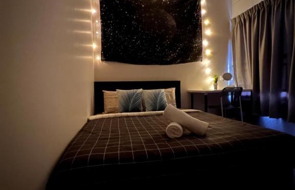 Room3#IG theme Bargainous#Shared Bathroom#2pax#2min Kek Lok Si