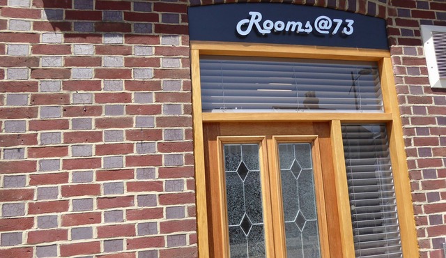 Rooms at 73