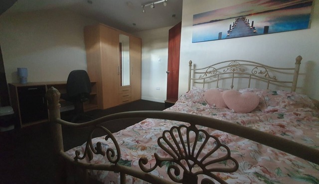 Rooms at Temple Street, Bradford