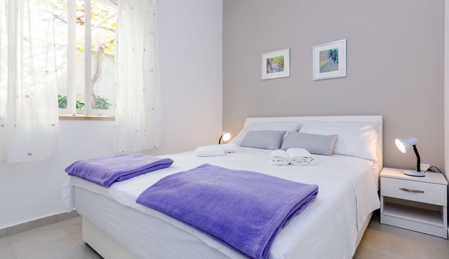 Rooms Batina - Double Room